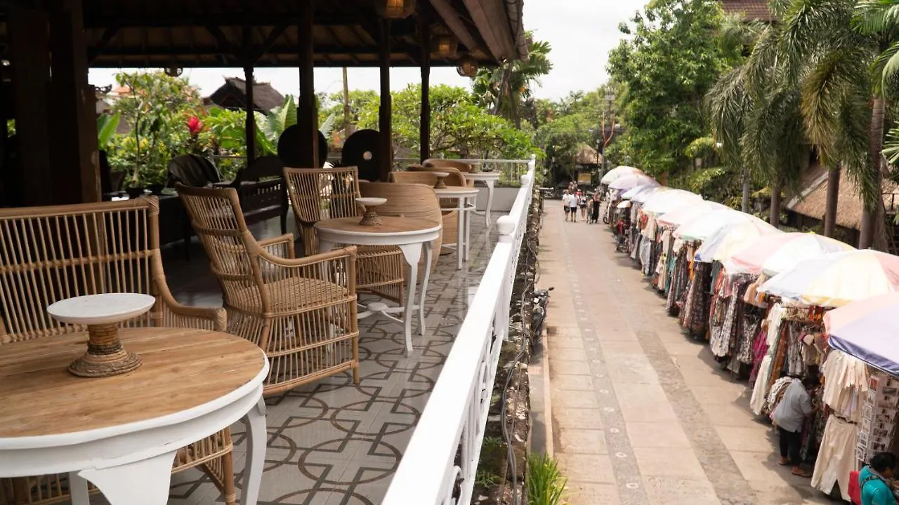 Chakra Living Ubud Otel