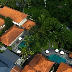 Champlung Sari & Spa Hotel
